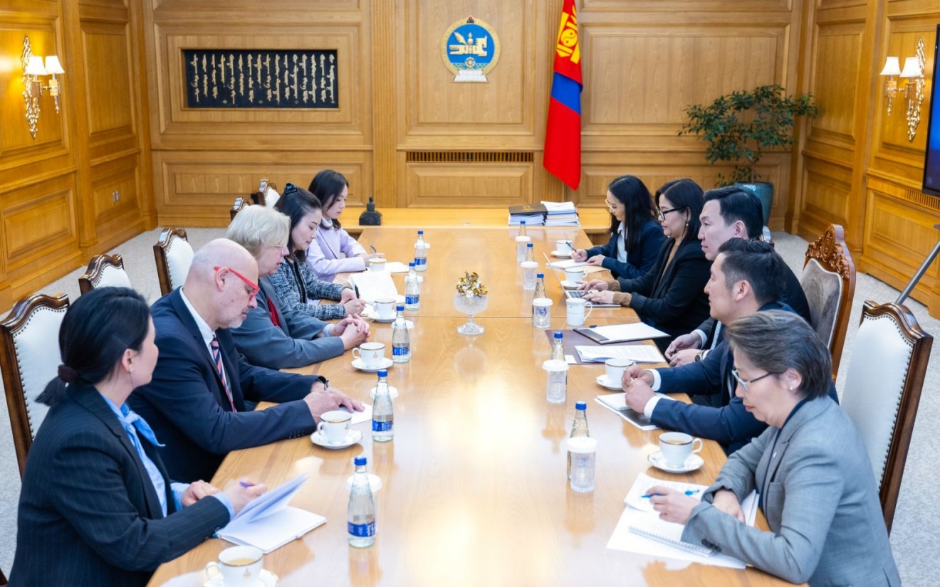 Европын улс орнууд сэргээгдэх эрчим хүчний салбарт  хөрөнгө оруулах, хамтын ажиллагаагаа өргөжүүлэх сонирхол өндөр байгааг илэрхийлэв