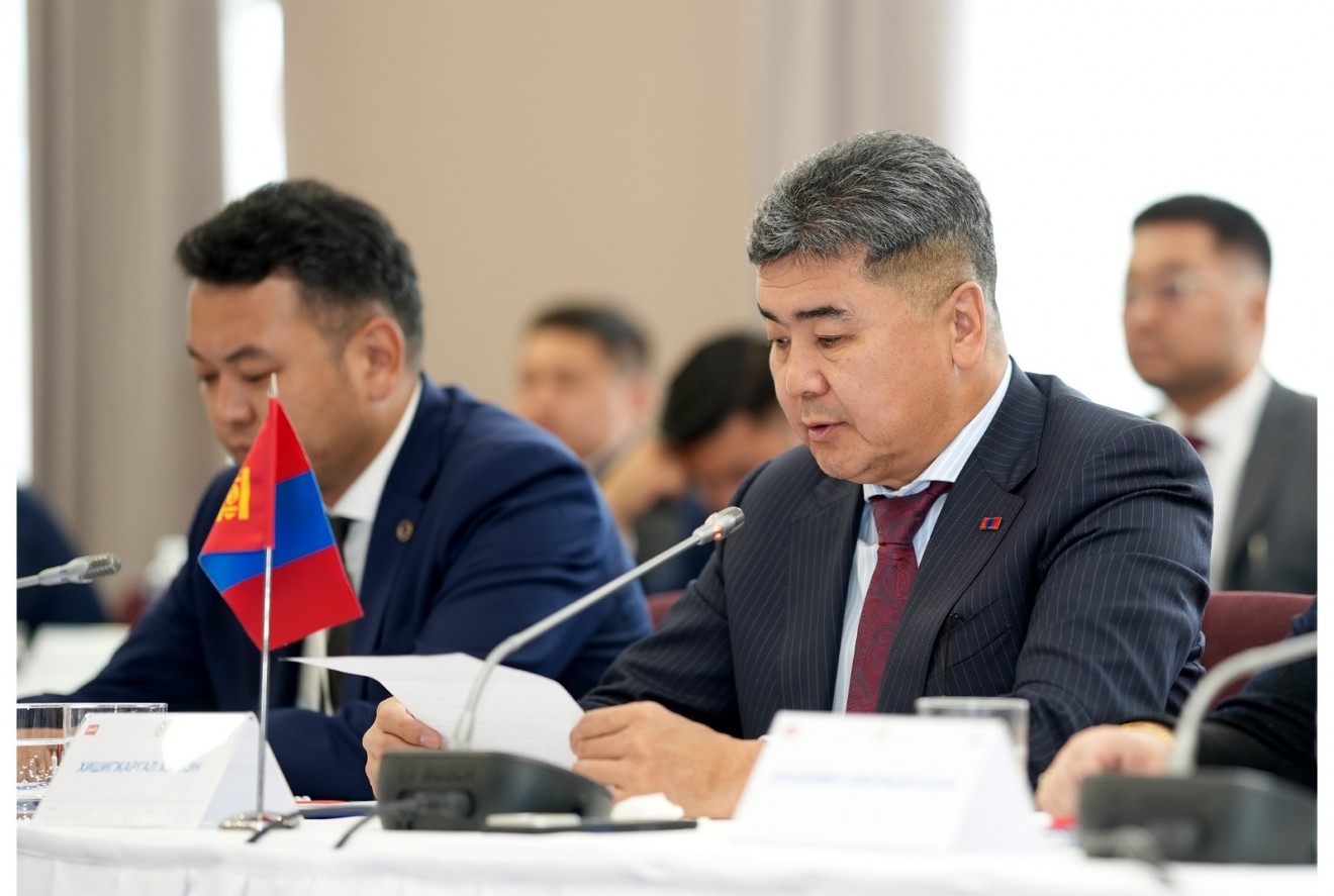 Монгол Улс, ОХУ, БНХАУ-ын төмөр замын төлөөлөгчдийн зөвлөгөөн Эрхүү хотод зохион байгуулагдаж байна