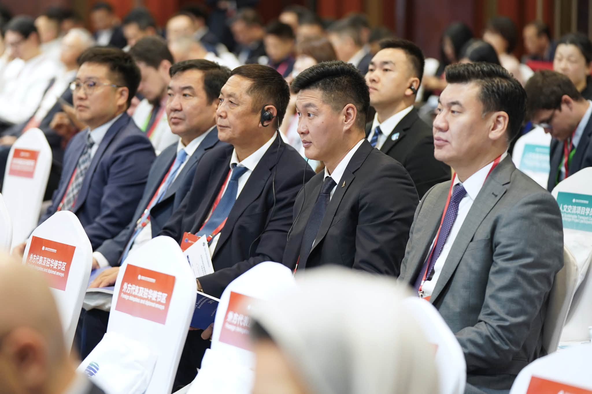 zam_teever_2609224