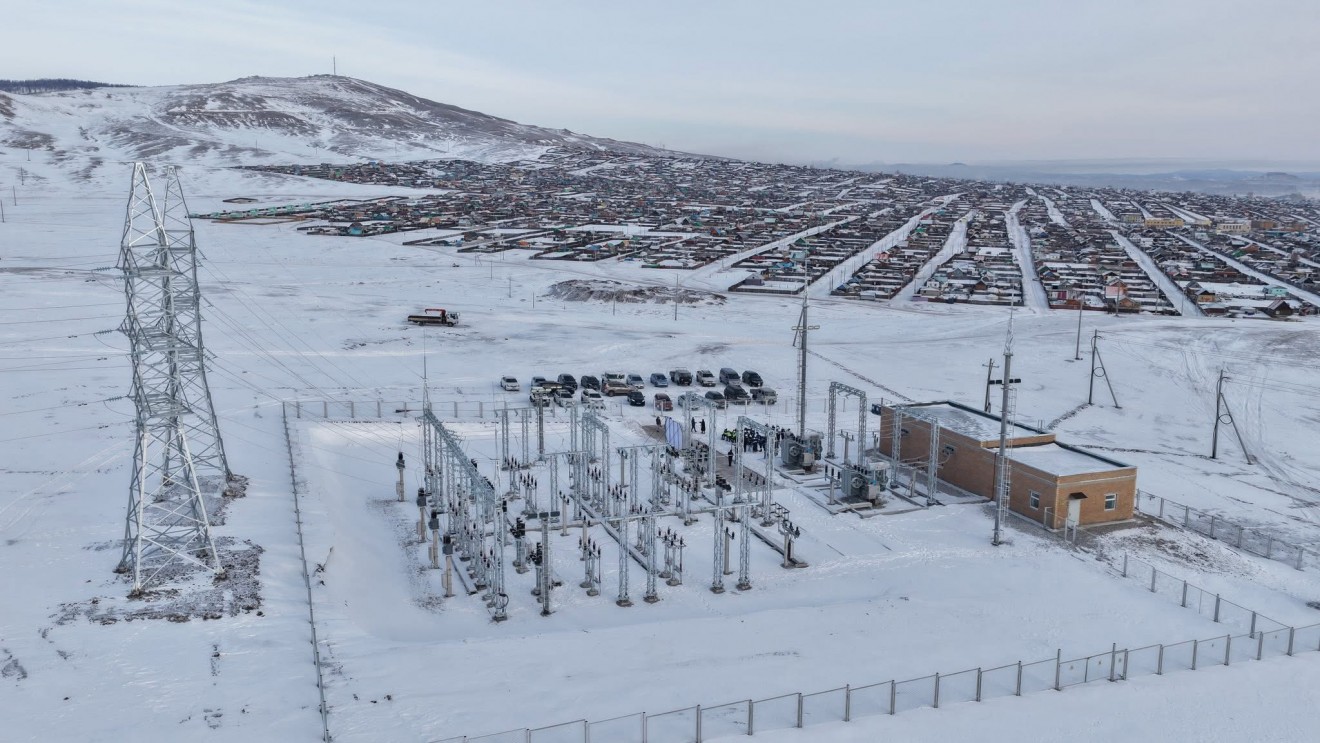 Эрдэнэт хотын 50 жилийн ойн  босгон дээр Даваат дэд станцыг ашиглалтад орууллаа 