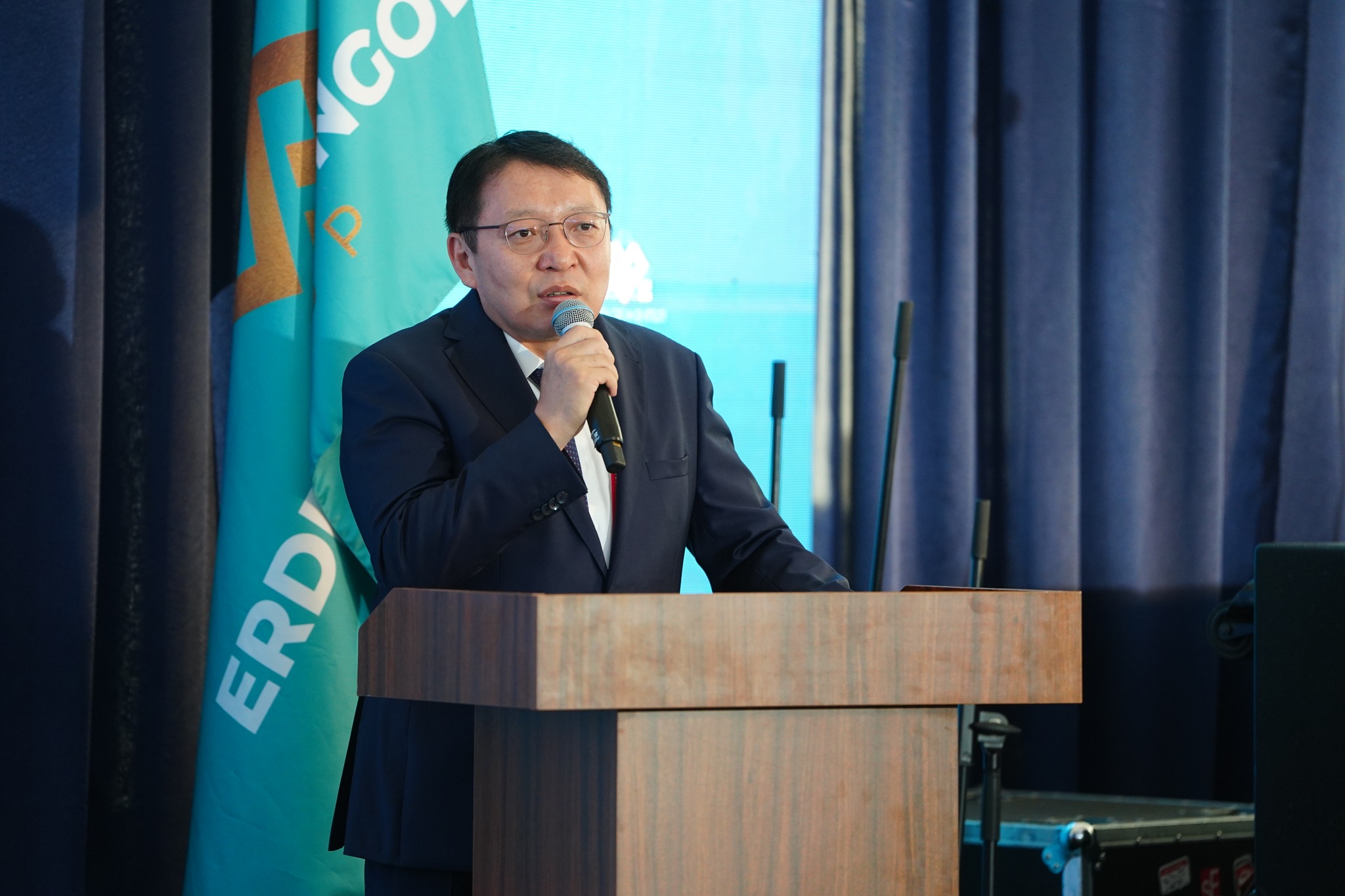 erdenes_mongol_narantsogt_250918