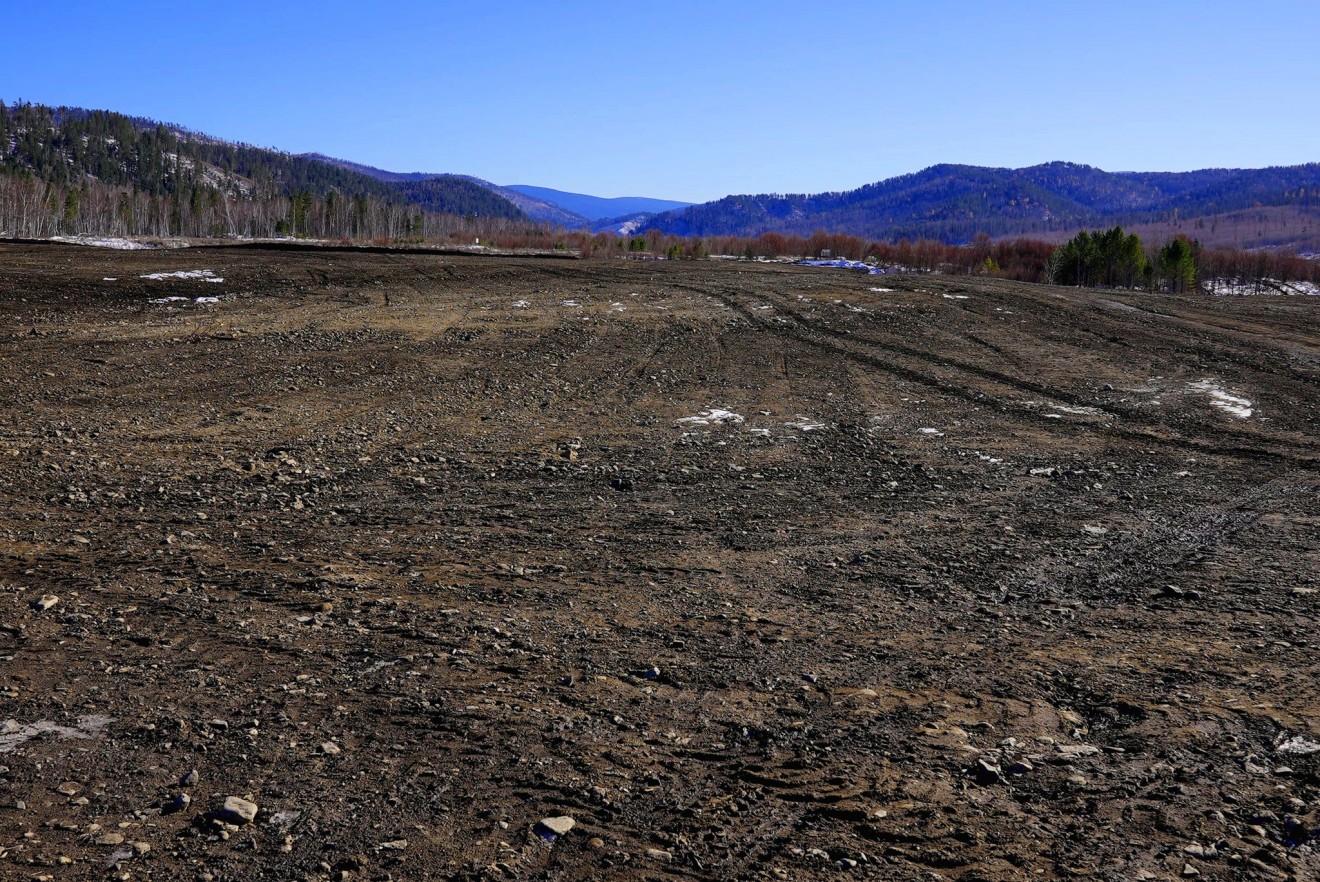 Сурвалжилга: Хариуцлагагүй уул уурхайн нөлөөгөөр эвдэрч, орхигдсон 600 га газрыг “Оюу толгой” ХХК нөхөн сэргээлээ 