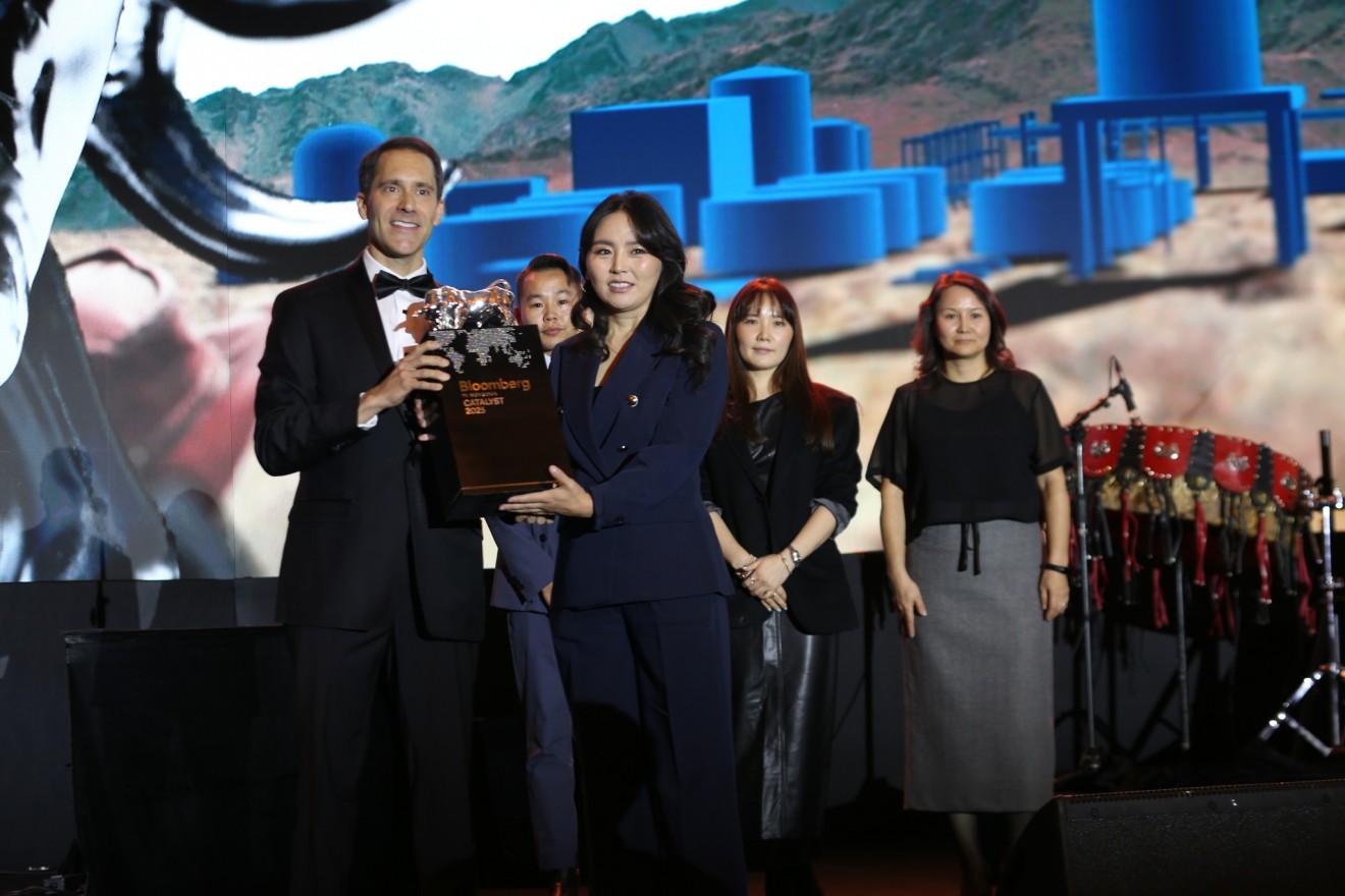 “Халзан бүрэгтэй” төсөл ESG Catalyst шагнал хүртлээ