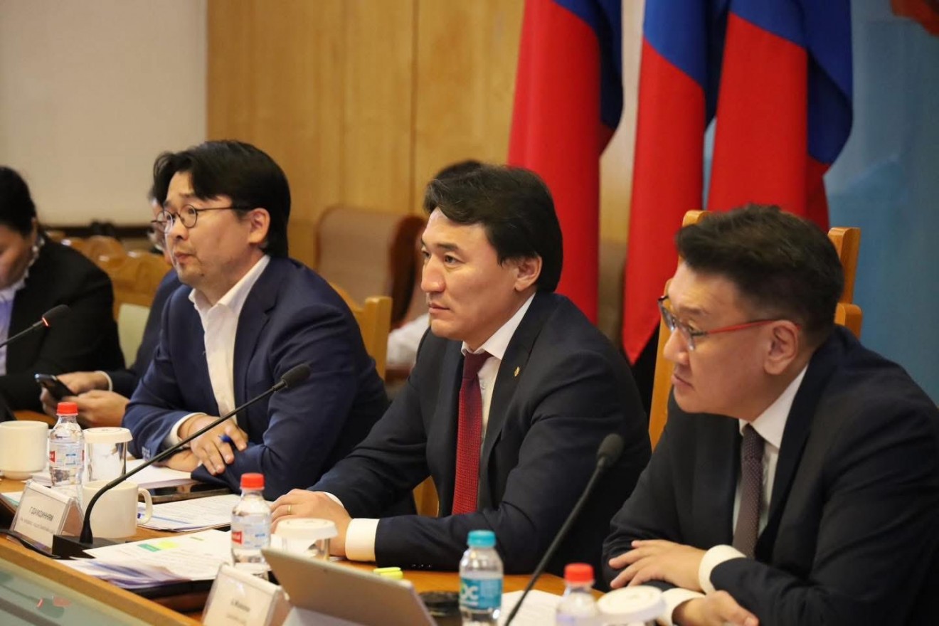 Оюутолгойн зээлийн хүүг бууруулах хэлэлцээ өнөөдрөөс эхэллээ