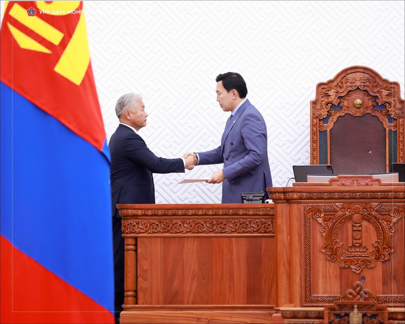 Монгол Улсын Тэргүүн Шадар сайд бөгөөд Эдийн засаг, Хөгжлийн сайдаарЖ.Энхбаярыг  томиллоо