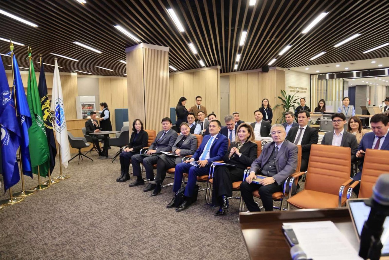 Монгол-Казахстаны худалдаанд гаалийн тарифын хөнгөлөлт, чөлөөлөлт эдлэх барааны жагсаалт, боломжийн талаар танилцууллаа