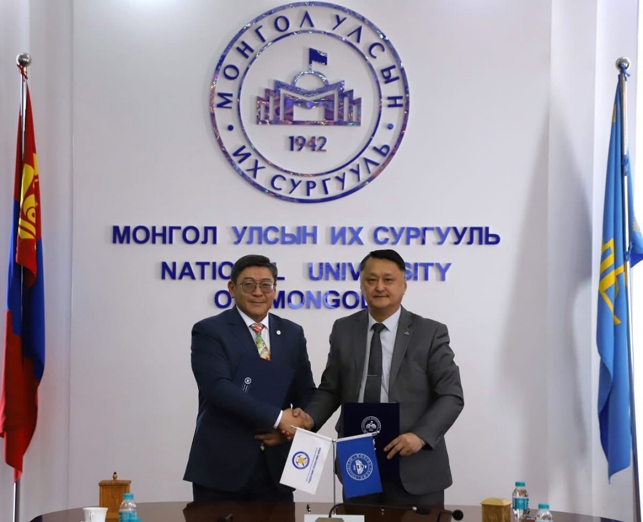 Геологийн чиглэлээр мэргэжлийн боловсон хүчнийг олон улсын жишигт нийцүүлэн бэлтгэж, судалгааны ажлыг хамтран зохион байгуулна