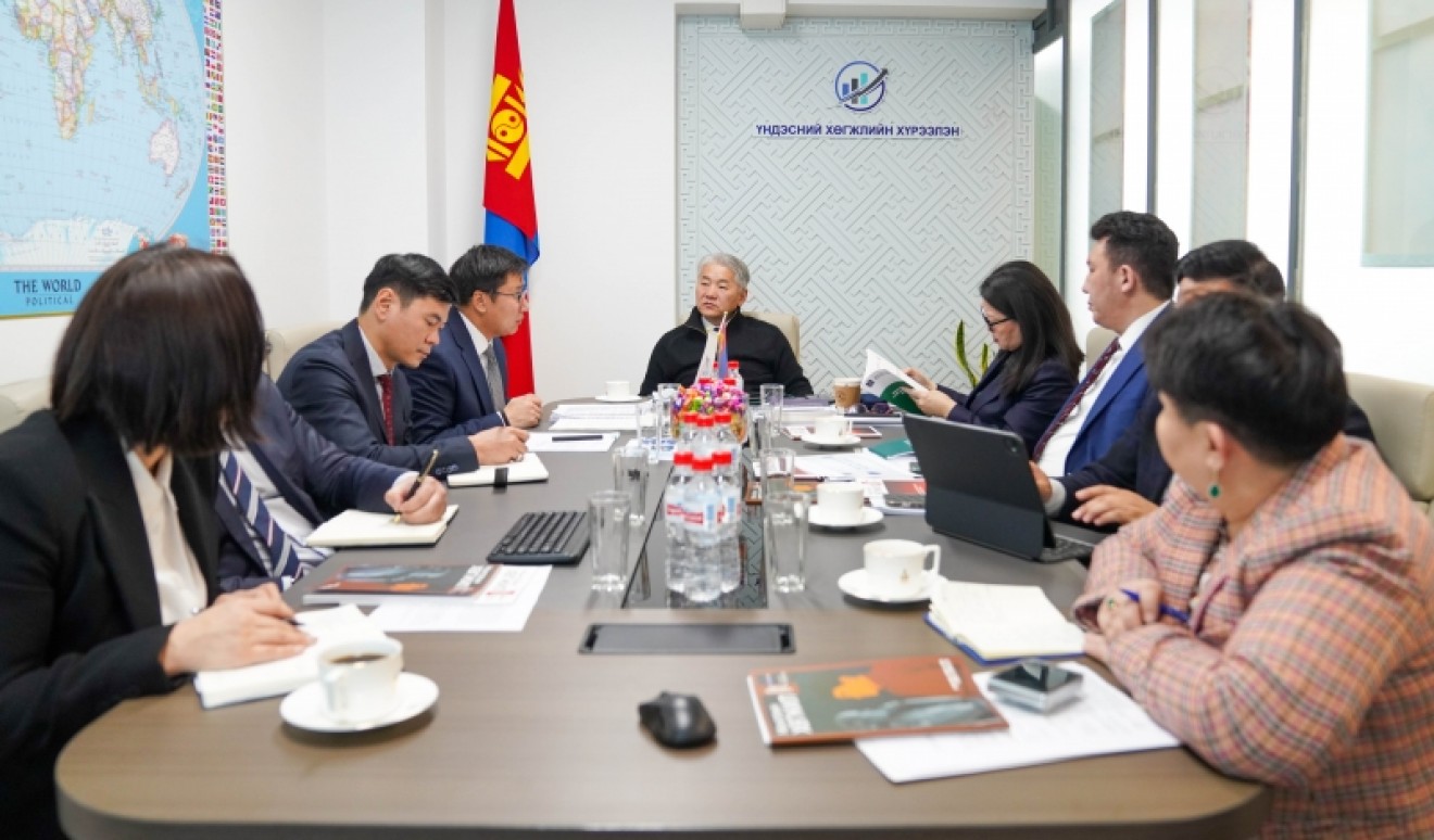 Ж.Энхбаяр: Үндэсний хөгжлийн хүрээлэн нь хөгжлийн нэгдсэн бодлого, төлөвлөлт, судалгааны гол бааз байх ёстой