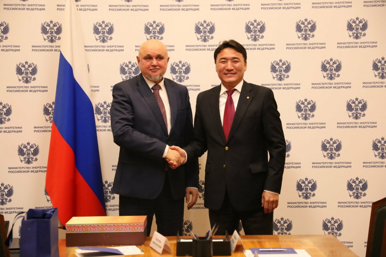 Монголын шатахууны ханган нийлүүлэлтийг тогтвортой, хэвийн байлгахаар тохиролцлоо