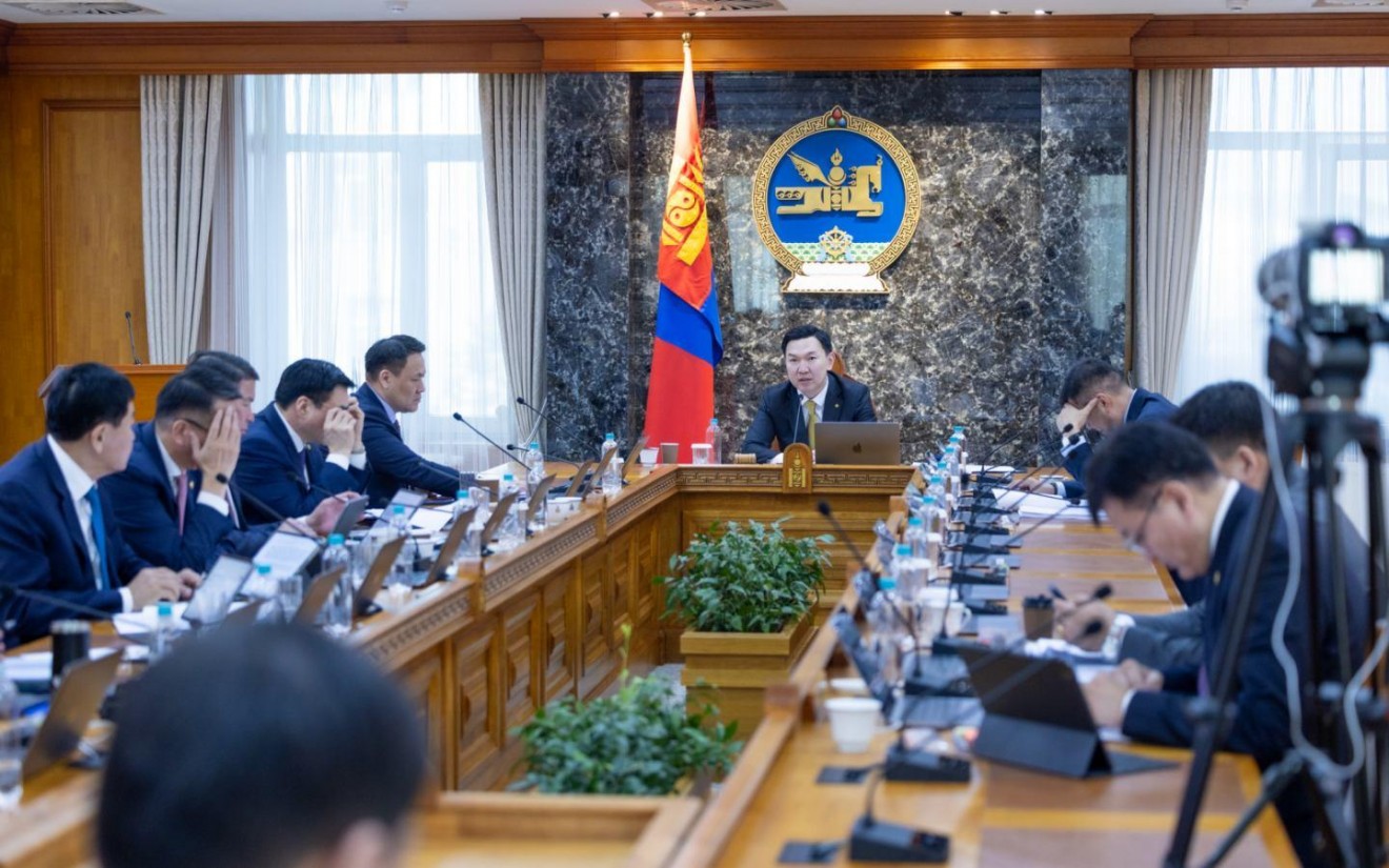 Дизель түлшний үнийн өсөлт тээвэр, уул уурхай, хөдөө аж ахуй, худалдааны салбарт дарамт үзүүлэхээр байна