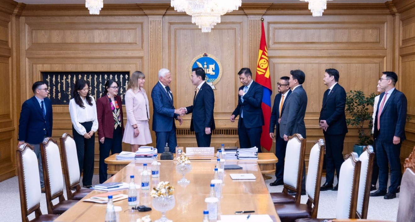 Оюу толгойн хэлэлцээрийн үр дүнг танилцуулж байна
