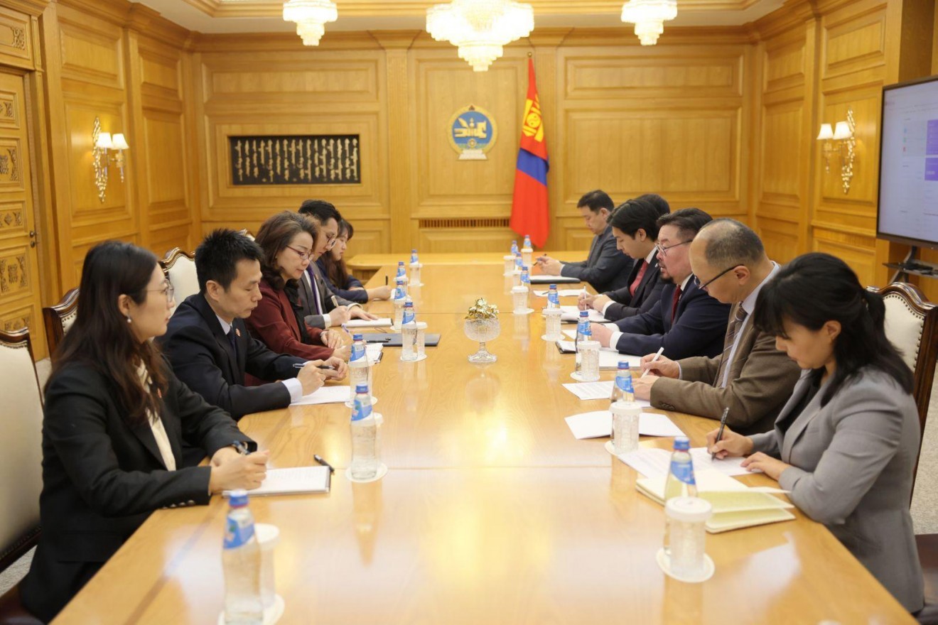 Монгол, Хятадын худалдааны эргэлтийг 20 тэрбум ам.долларт хүргэхийн төлөө ажиллахаа хоёр тал илэрхийллээ